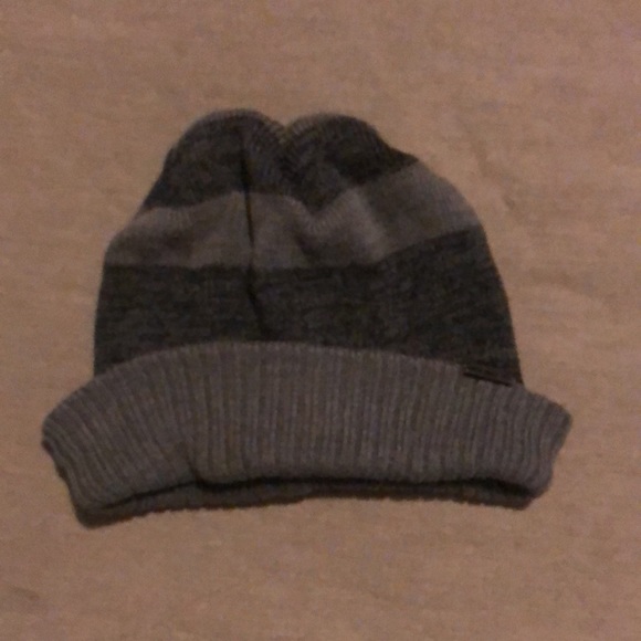 Levi’s Vintage Beanie - Picture 1 of 4